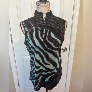 DKNY Golf Women’s Zebra Print Sleeveless Top - Black and Blue Size  Medium EUC